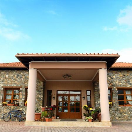 Hotel Epavlis Kato Poroia Bagian luar foto