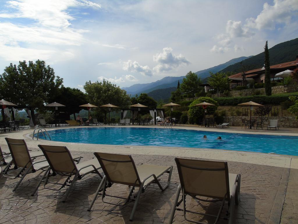 Hotel Epavlis Kato Poroia Bagian luar foto