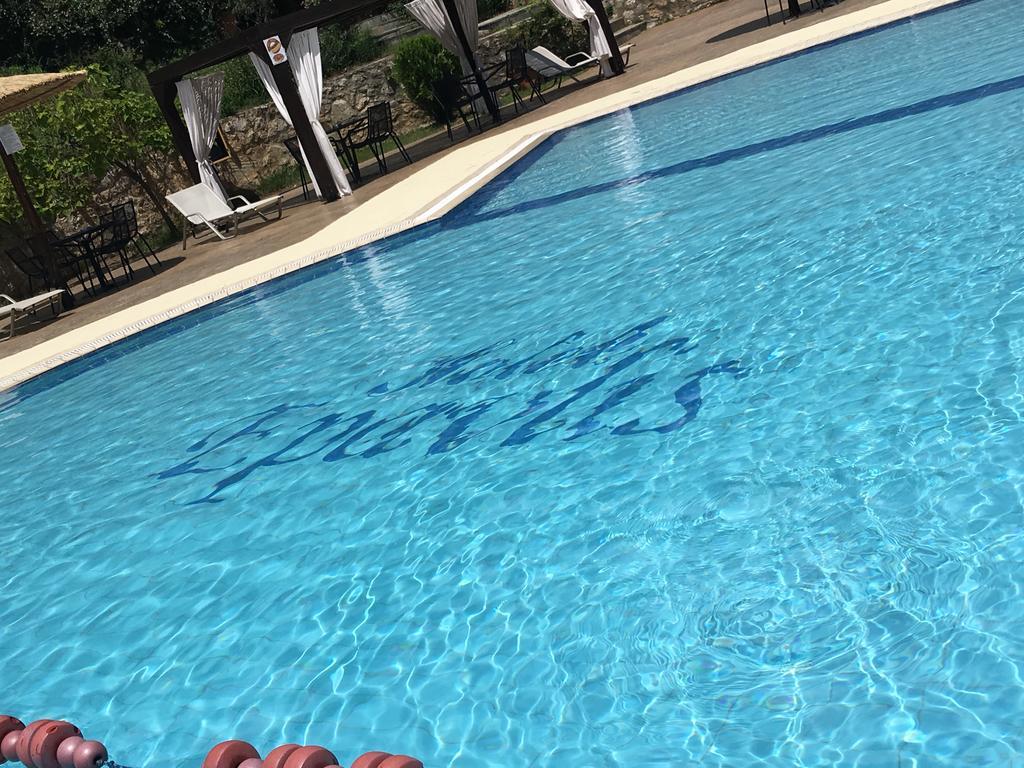 Hotel Epavlis Kato Poroia Bagian luar foto