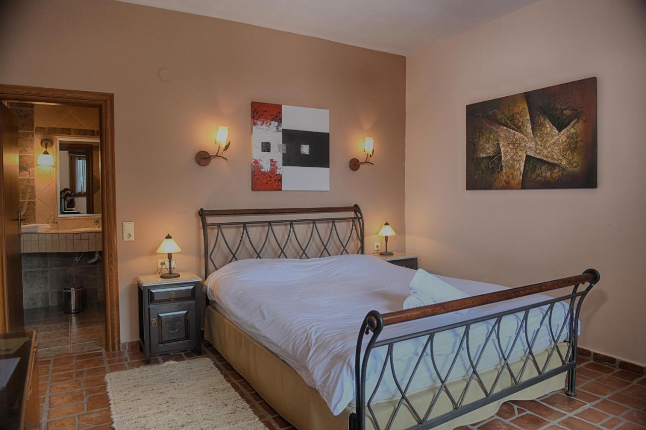 Hotel Epavlis Kato Poroia Bagian luar foto
